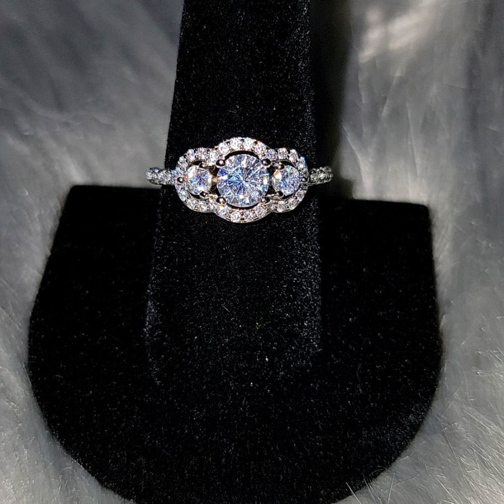 925 Sterling Silver 3 Stone Ring, US 8